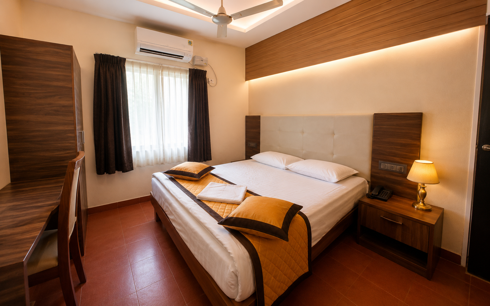 Standard Non-AC Room interior at Sri Skanda Bhavan Thirukkadaiyur